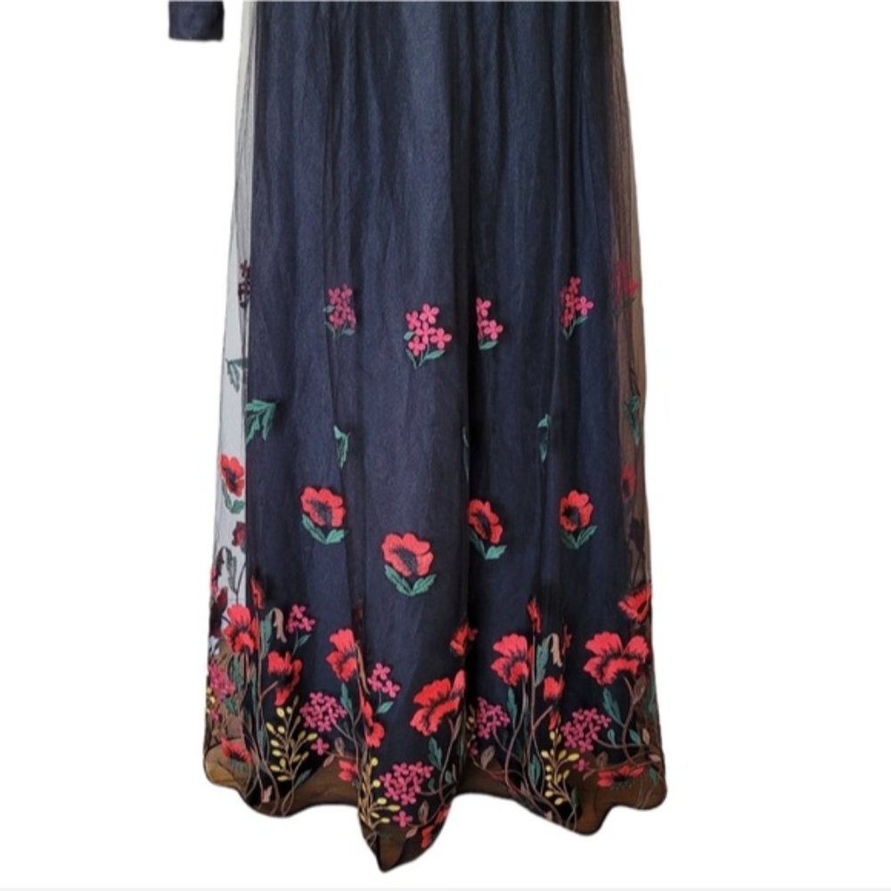 Annah Hariri modest black floral embroidered dress size 4 - Picture 4 of 15